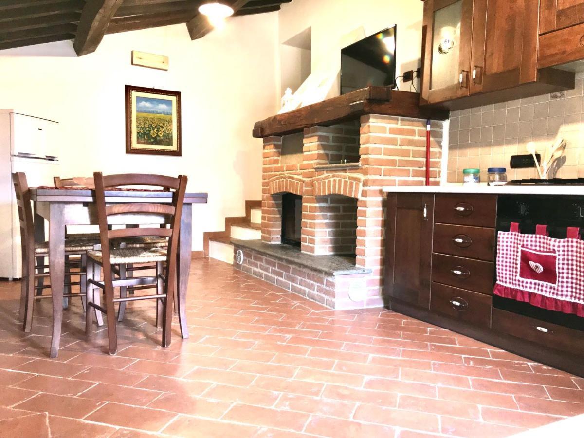 Agriturismo Podere Casano Radicofani Ngoại thất bức ảnh
