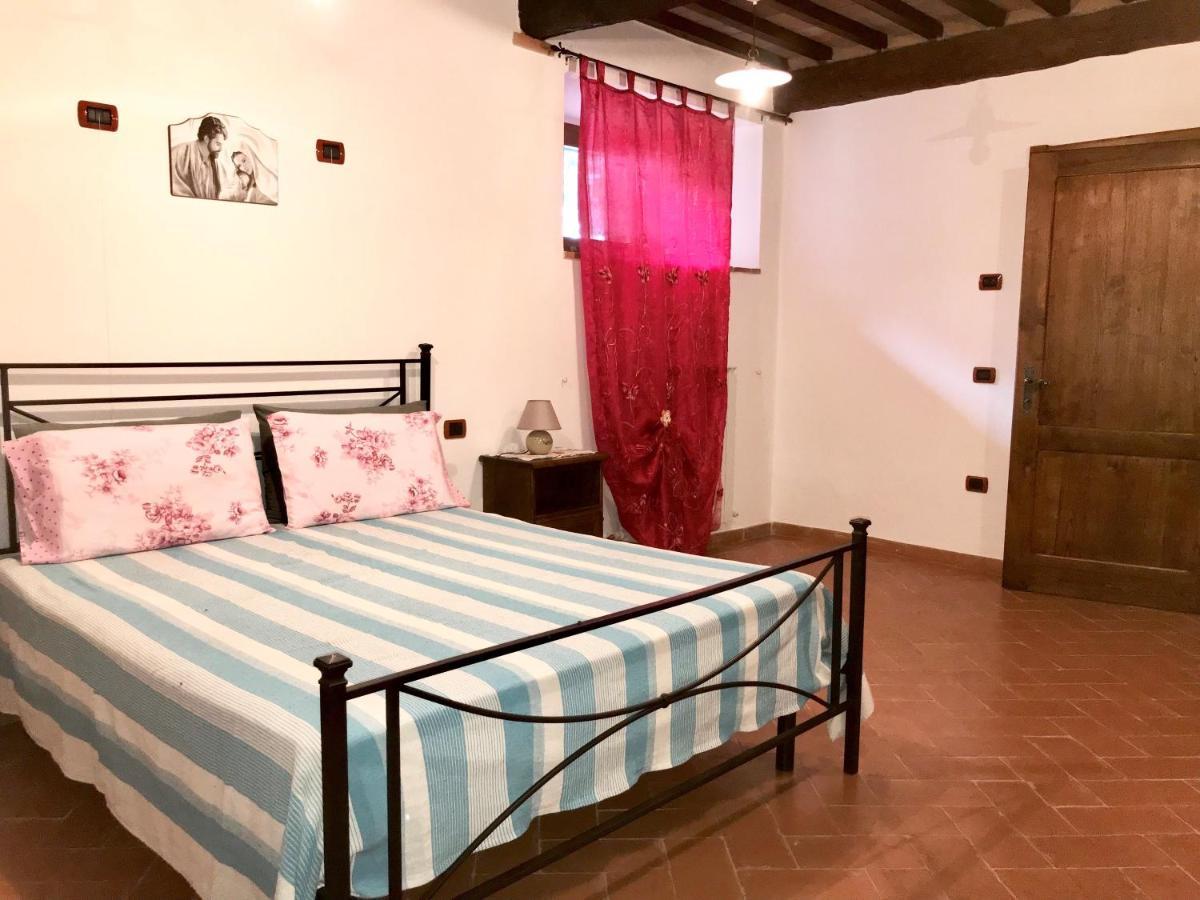Agriturismo Podere Casano Radicofani Ngoại thất bức ảnh