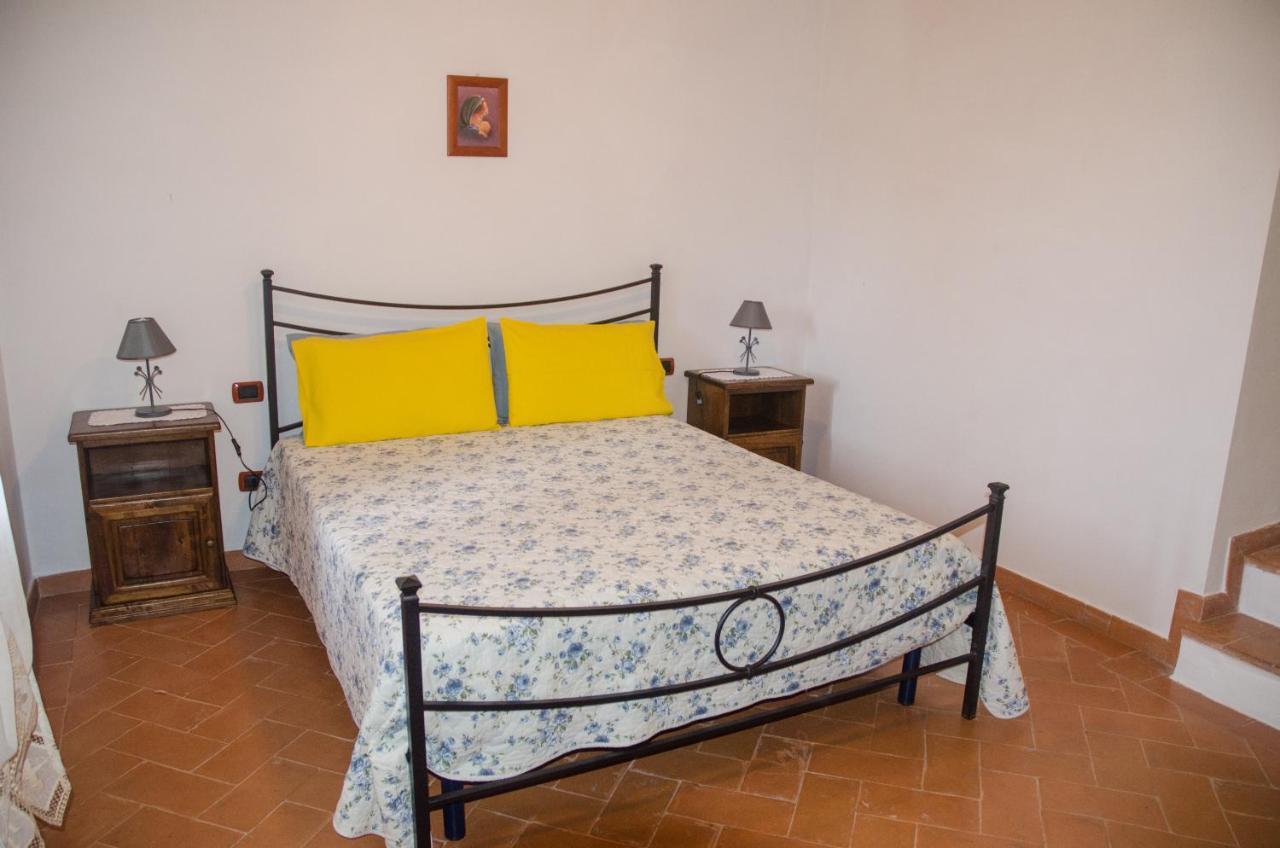 Agriturismo Podere Casano Radicofani Ngoại thất bức ảnh
